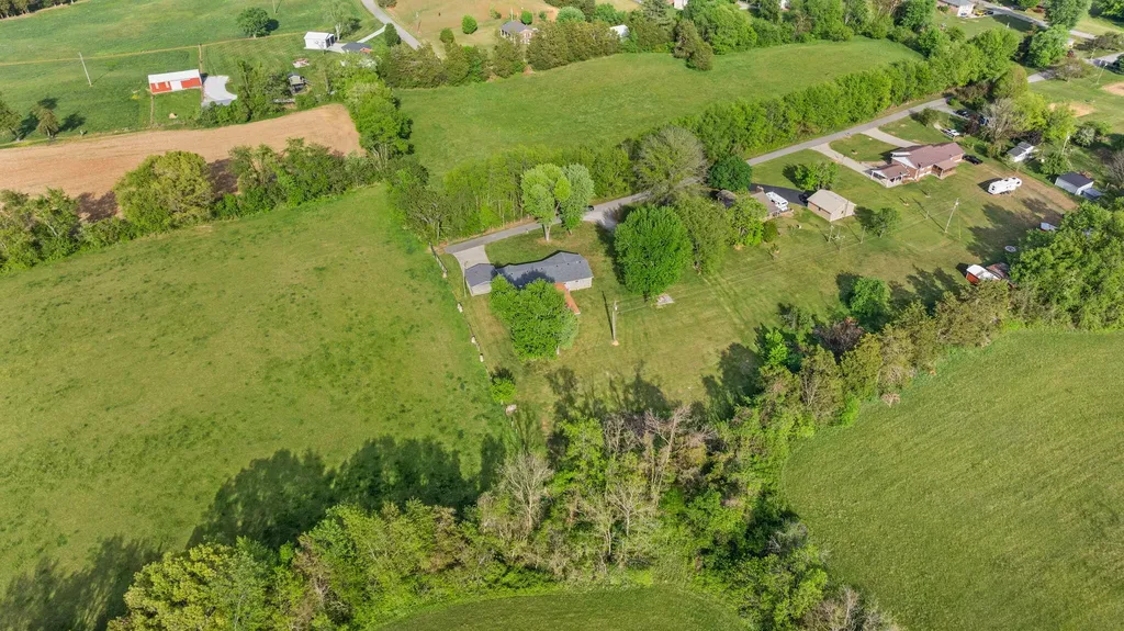 295 Hampton Avenue Somerset KY 42503