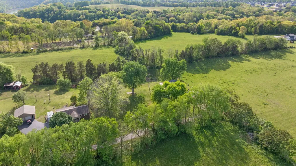 295 Hampton Avenue Somerset KY 42503