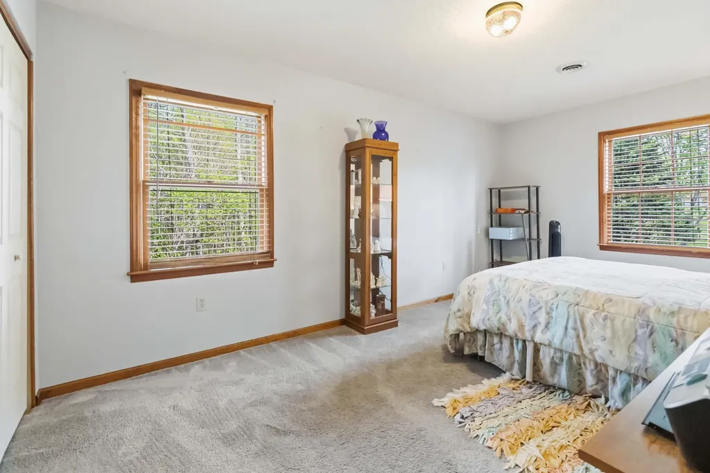2109 Nelson Valley Road Science Hill KY 42553