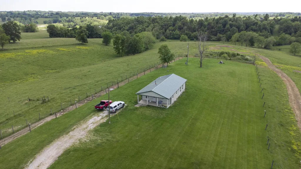 850 W Gardner Road Cynthiana KY 41031