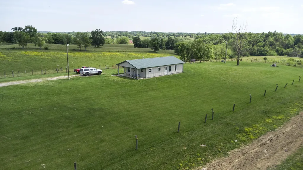 850 W Gardner Road Cynthiana KY 41031