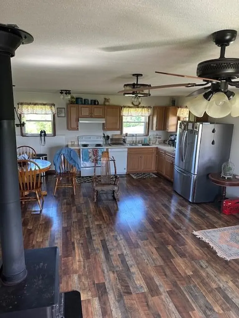 850 W Gardner Road Cynthiana KY 41031