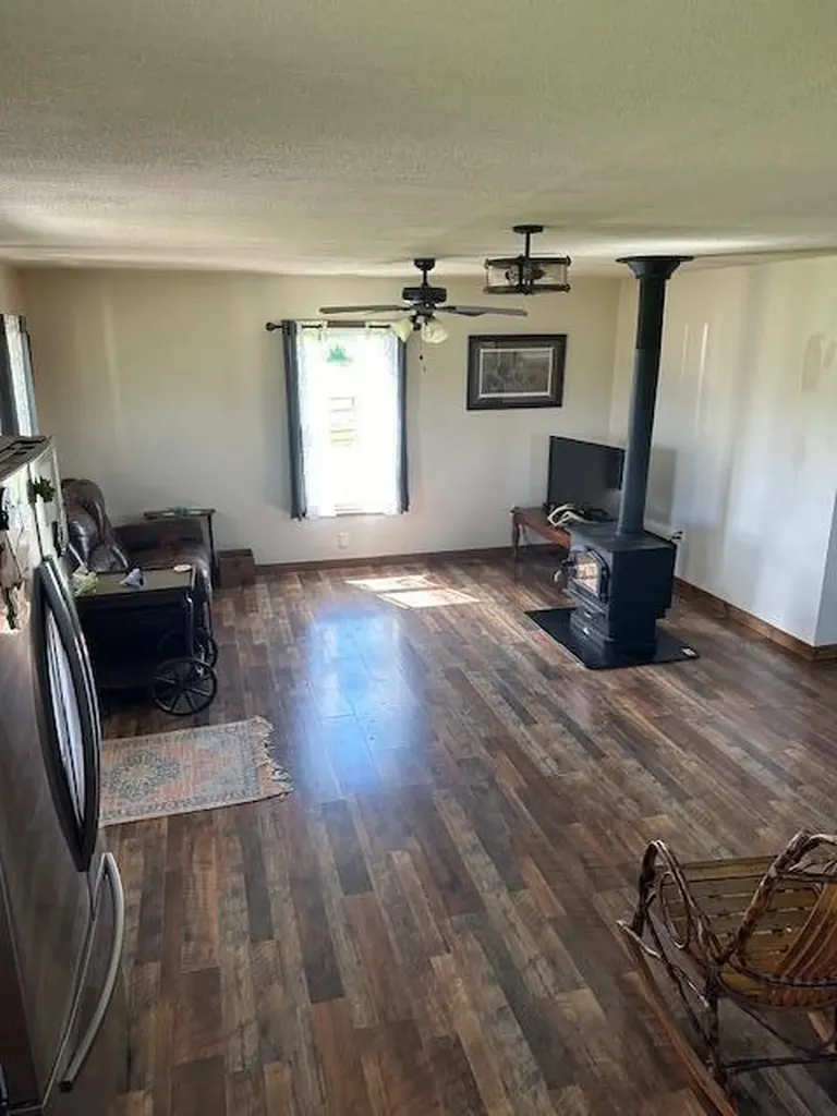 850 W Gardner Road Cynthiana KY 41031