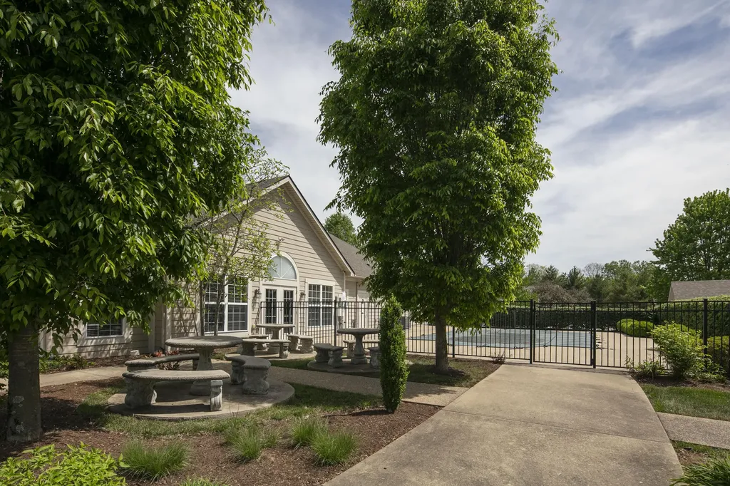 143 Academy Drive Wilmore KY 40390