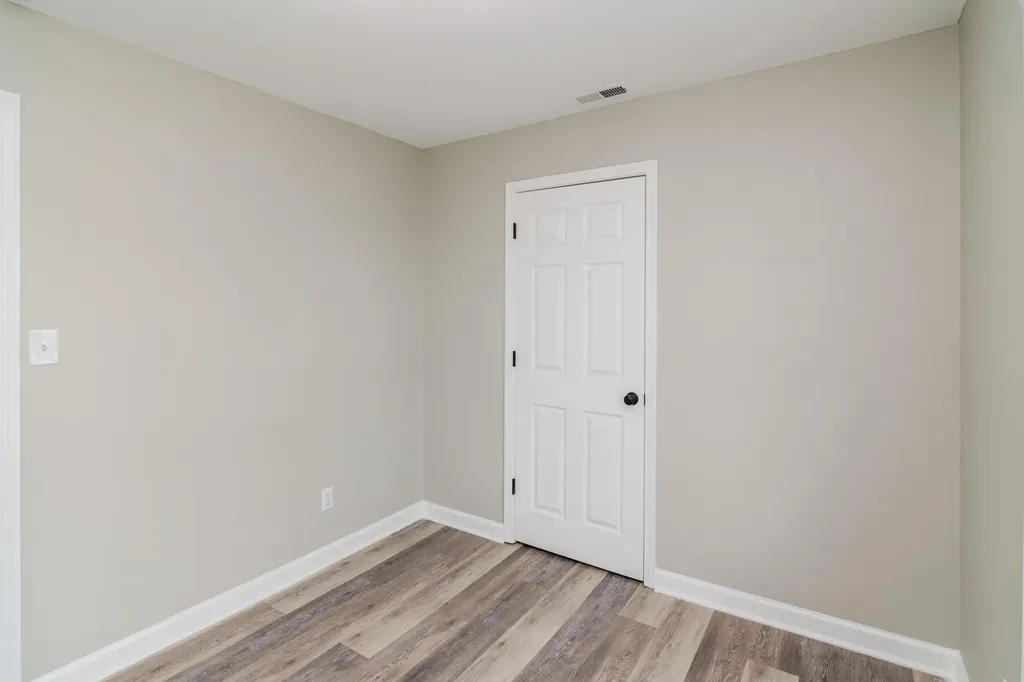 826 Mildred Street Versailles KY 40383