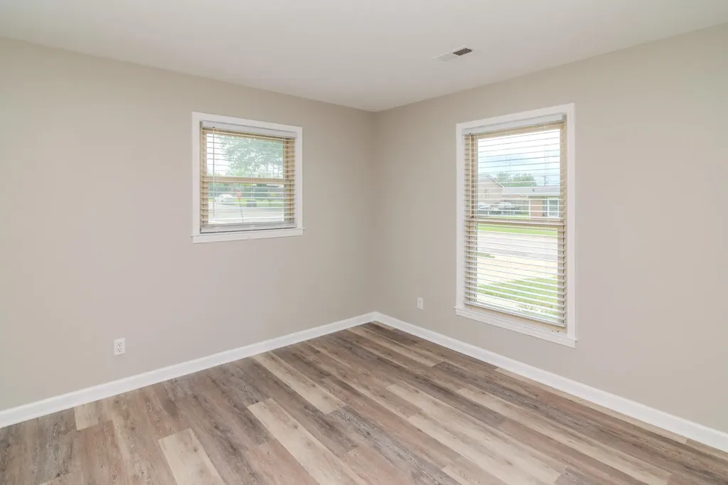 826 Mildred Street Versailles KY 40383