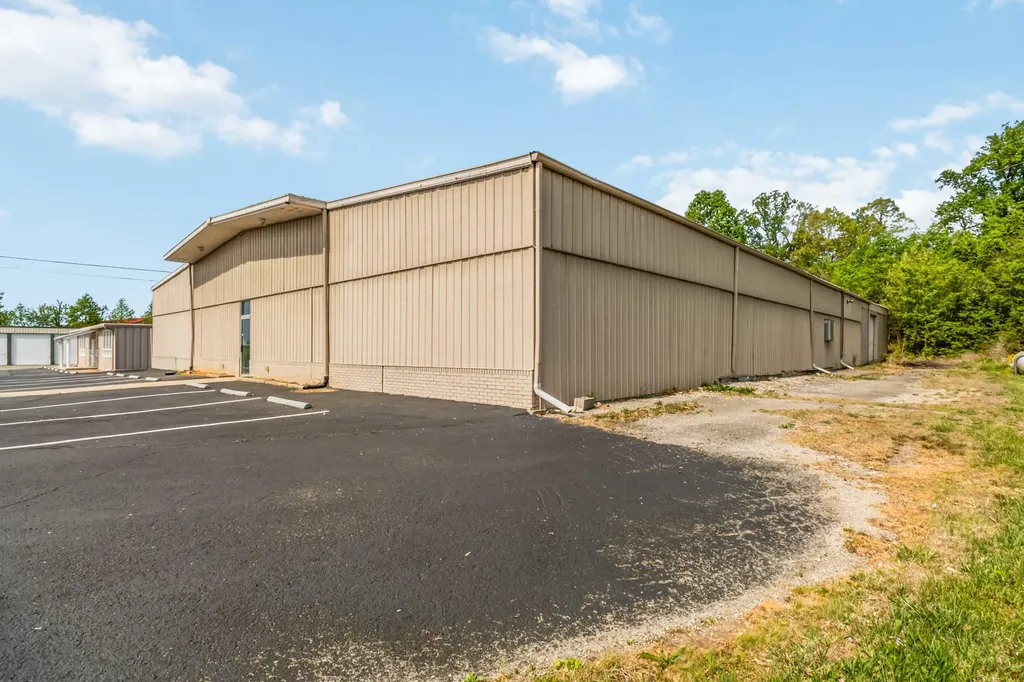 4414 Kentucky 80 Somerset KY 42503