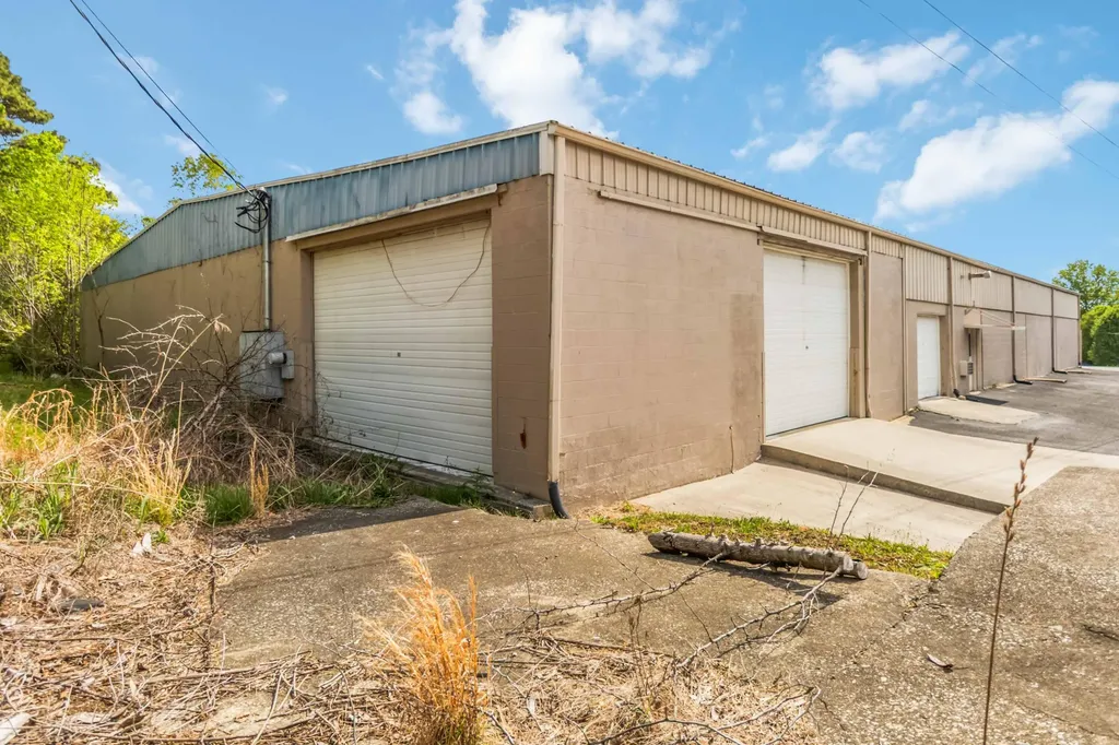 4414 Kentucky 80 Somerset KY 42503