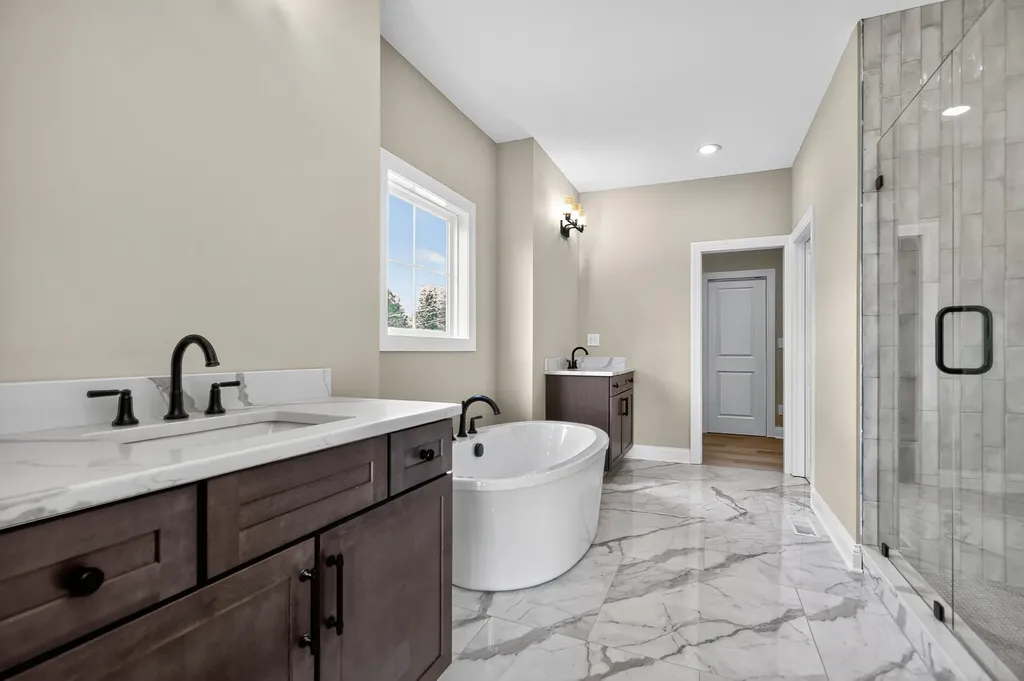 47 Hills Lane Lancaster KY 40444