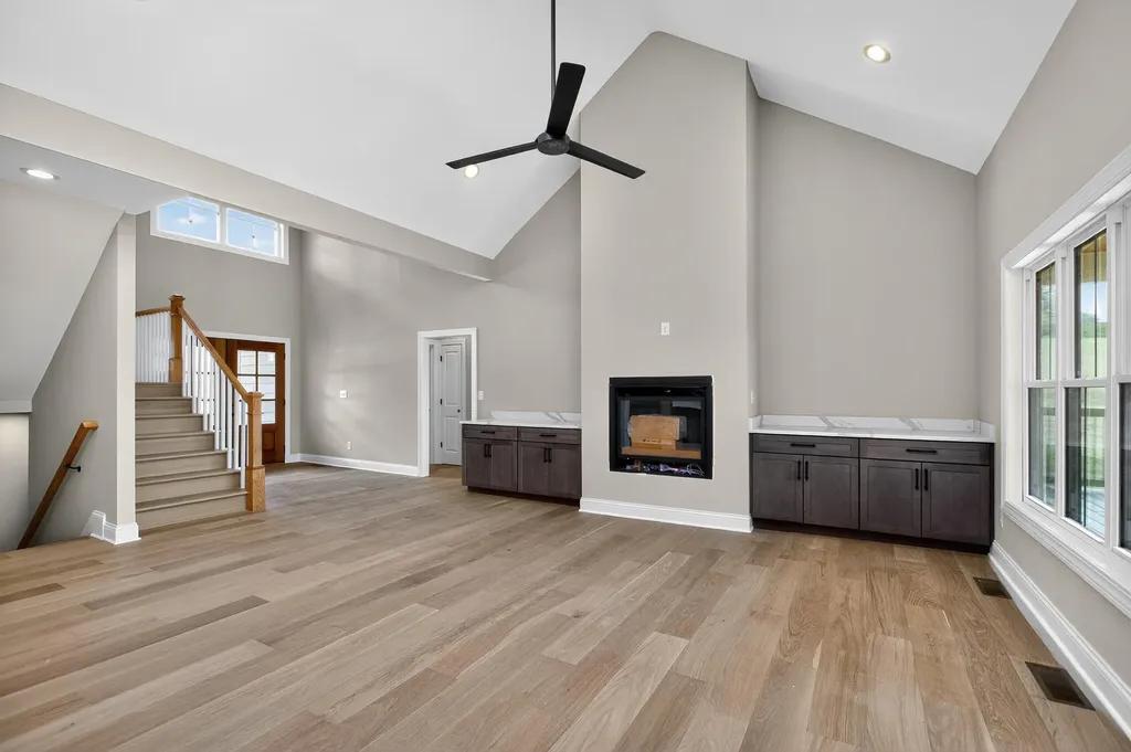 47 Hills Lane Lancaster KY 40444