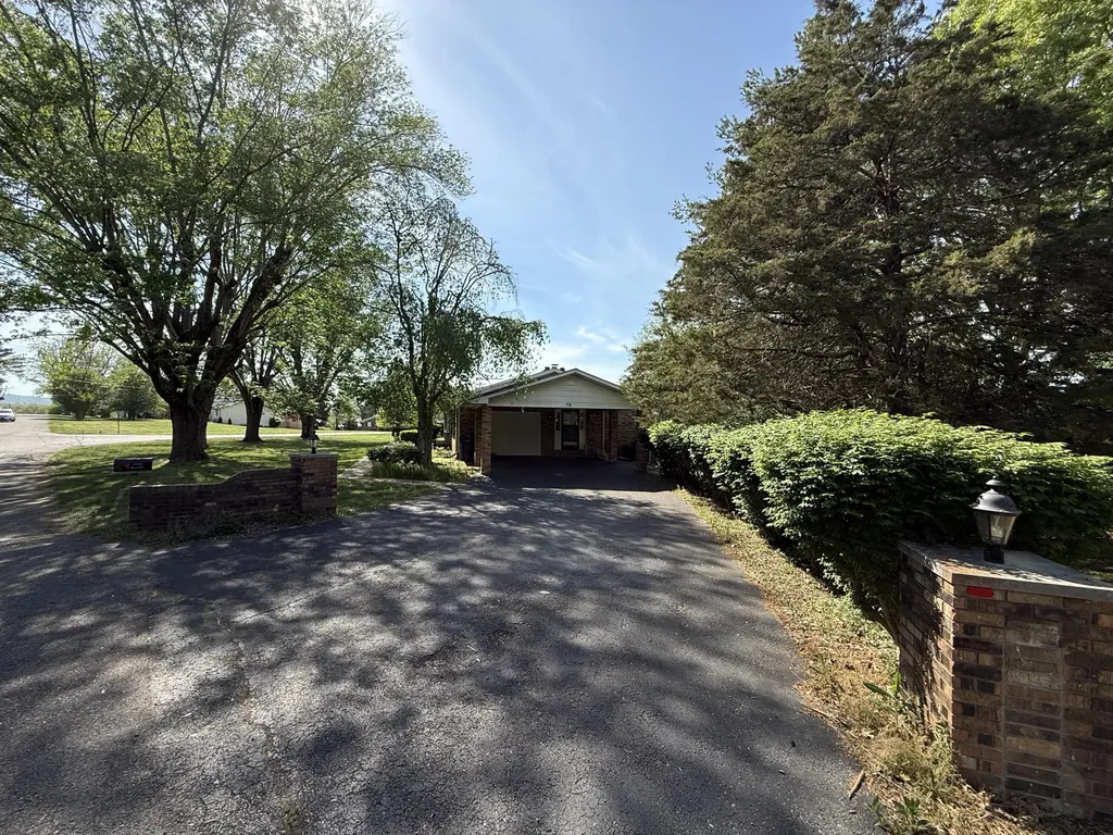 72 Military Road Somerset KY 42503