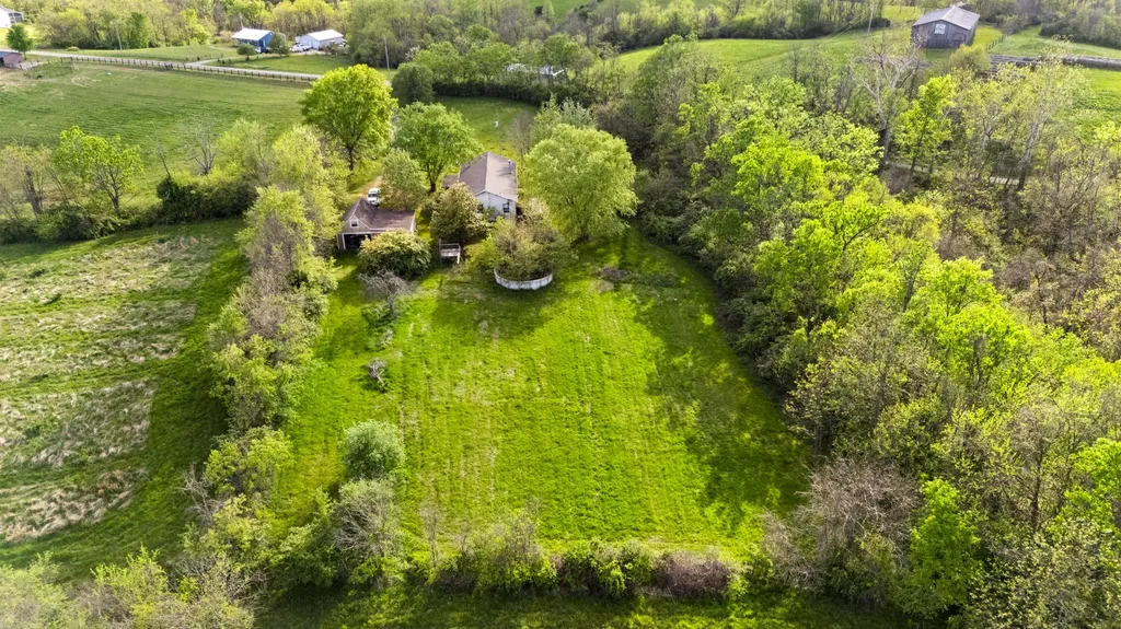 697 Goose Creek Road Winchester KY 40391
