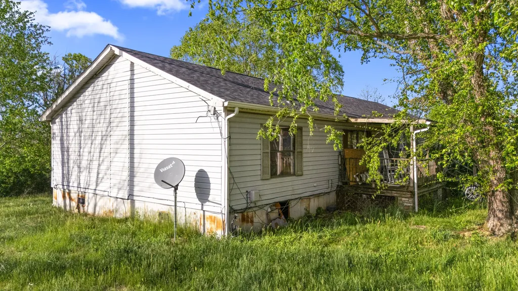 697 Goose Creek Road Winchester KY 40391