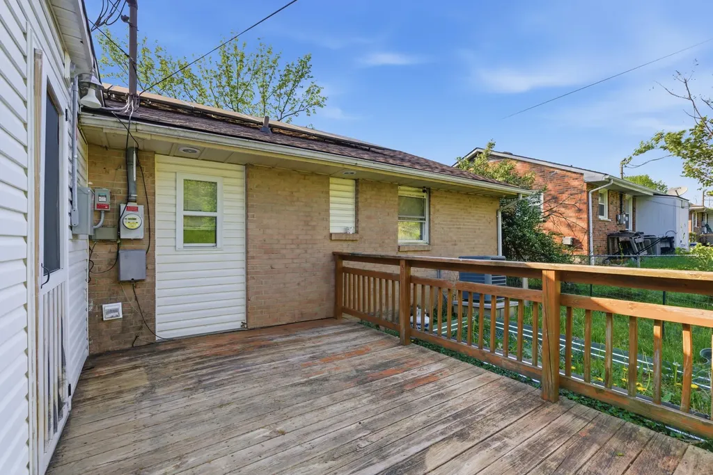 3728 Red River Drive Lexington KY 40517