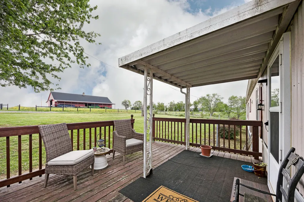 1794 Kirkwood Road Salvisa KY 40372