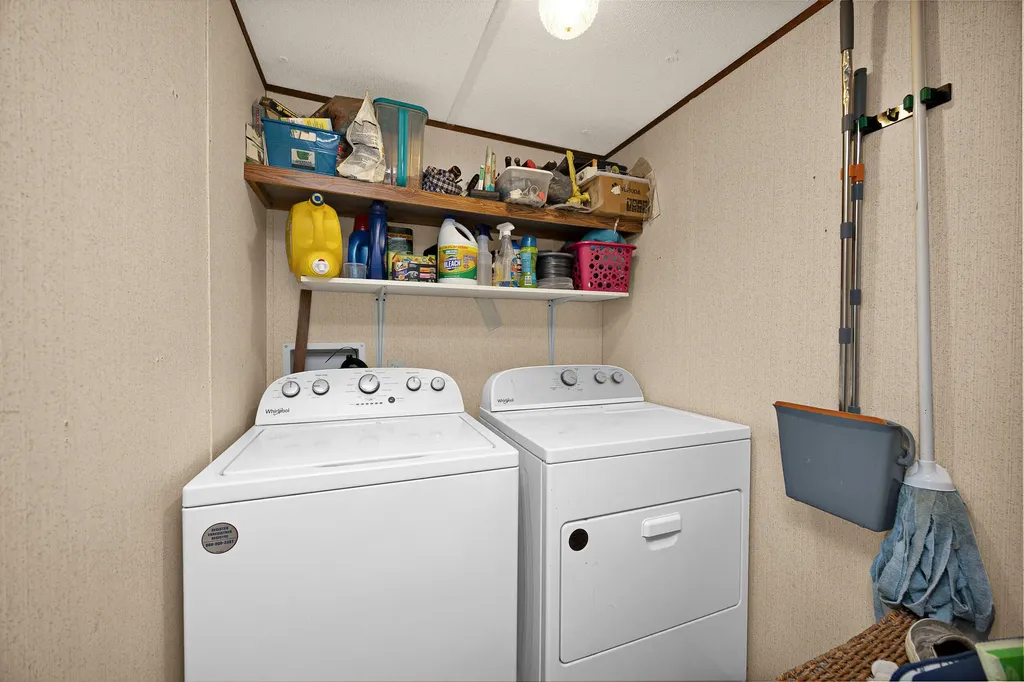 1794 Kirkwood Road Salvisa KY 40372