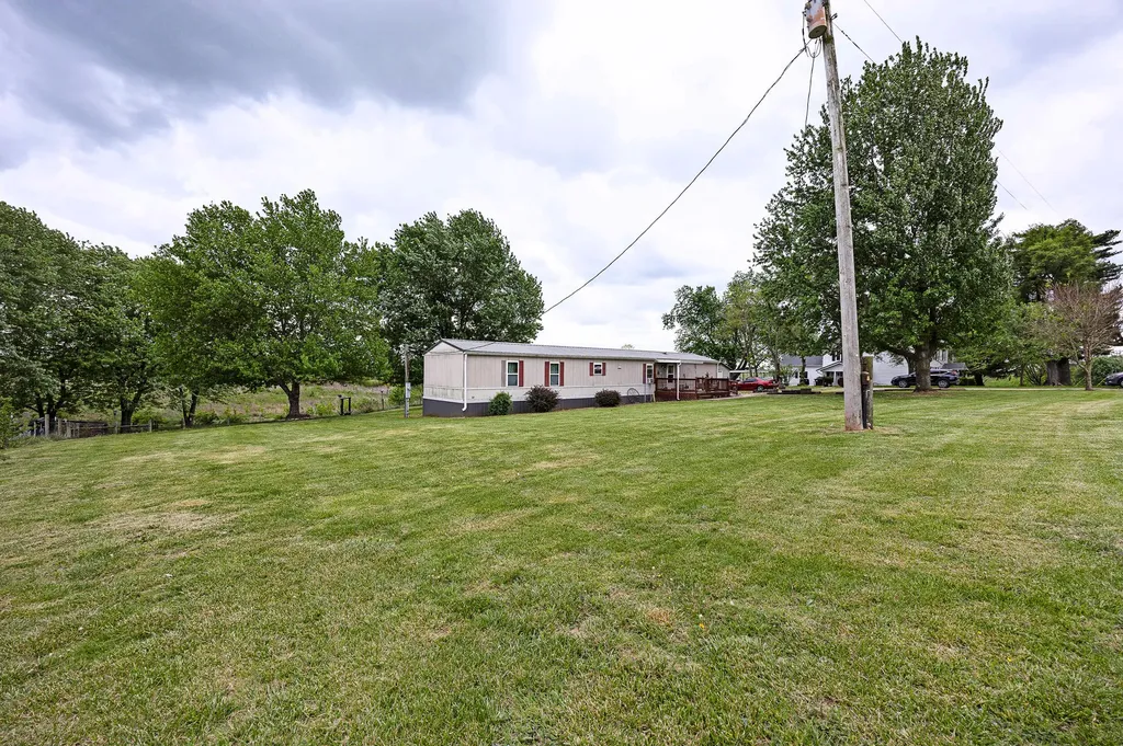 1794 Kirkwood Road Salvisa KY 40372