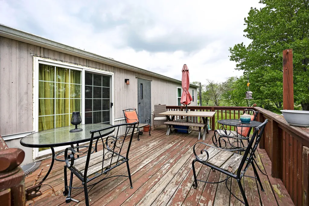 1794 Kirkwood Road Salvisa KY 40372