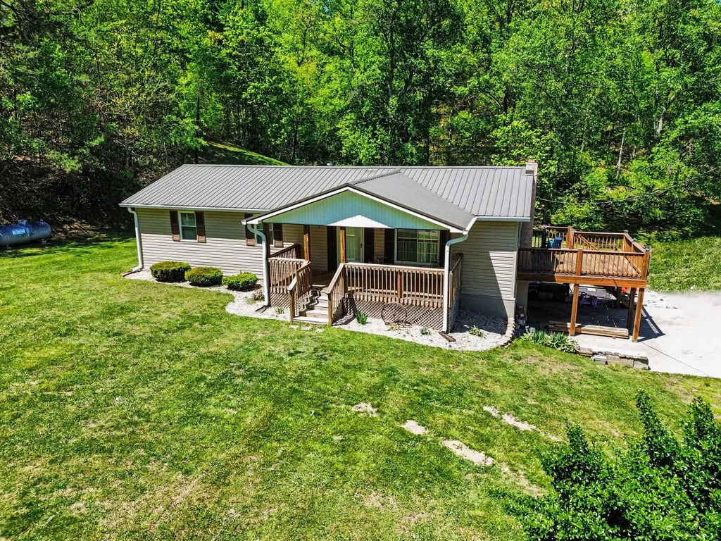 306 Trapp-goffs Corner Road Winchester KY 40391