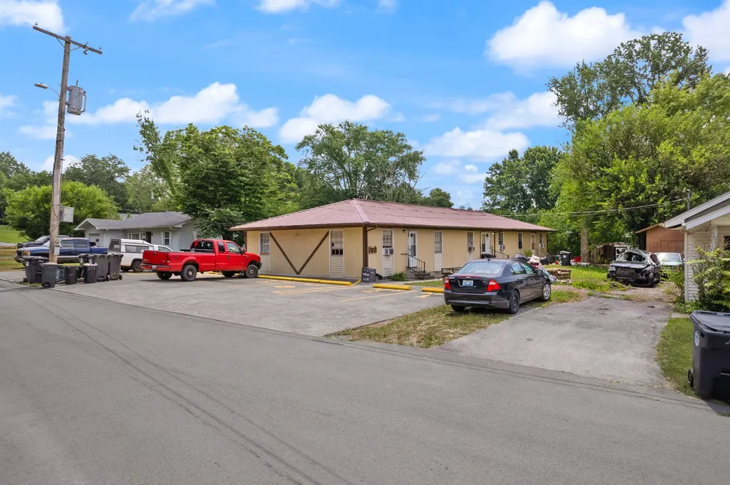 823 Engineer Street Corbin KY 40701