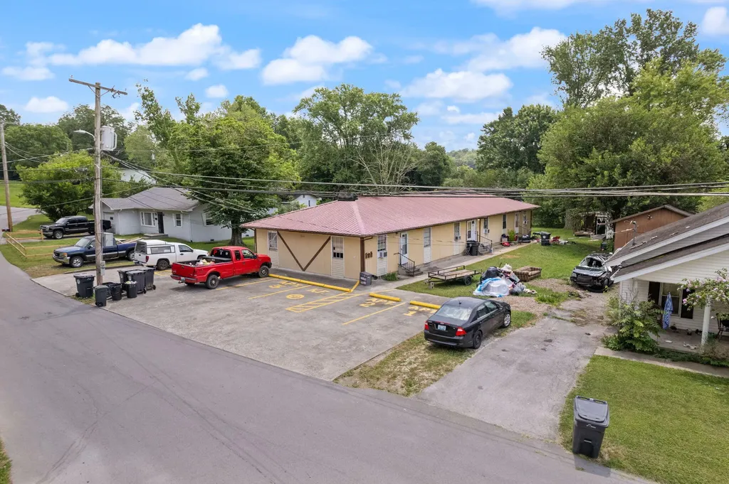 823 Engineer Street Corbin KY 40701