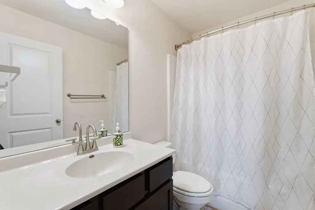 408 Cunningham Lane Lexington KY 40508