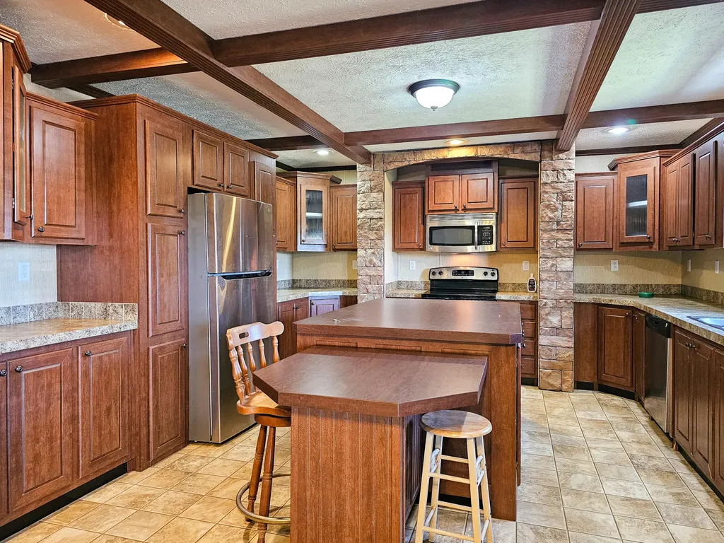 787 Moores Lane Stanford KY 40484