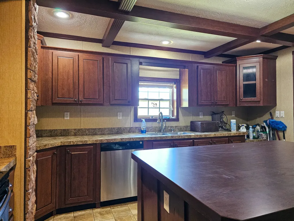 787 Moores Lane Stanford KY 40484
