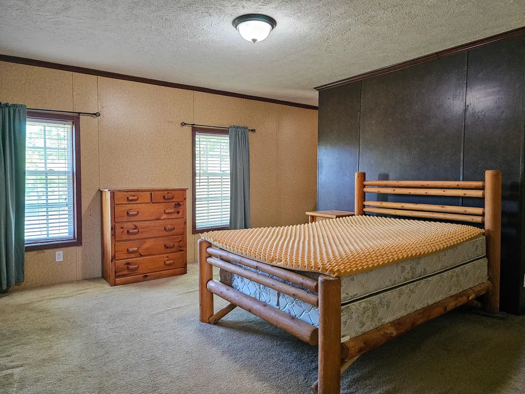 787 Moores Lane Stanford KY 40484