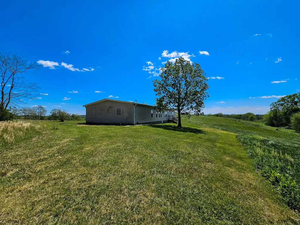 787 Moores Lane Stanford KY 40484