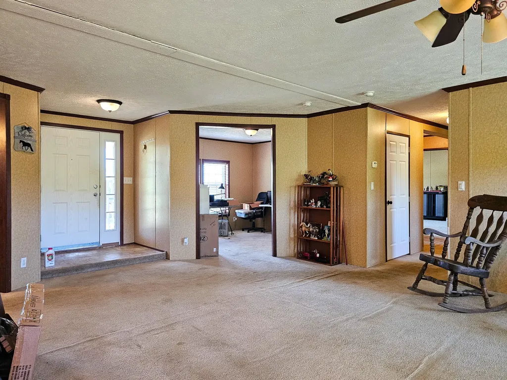 787 Moores Lane Stanford KY 40484