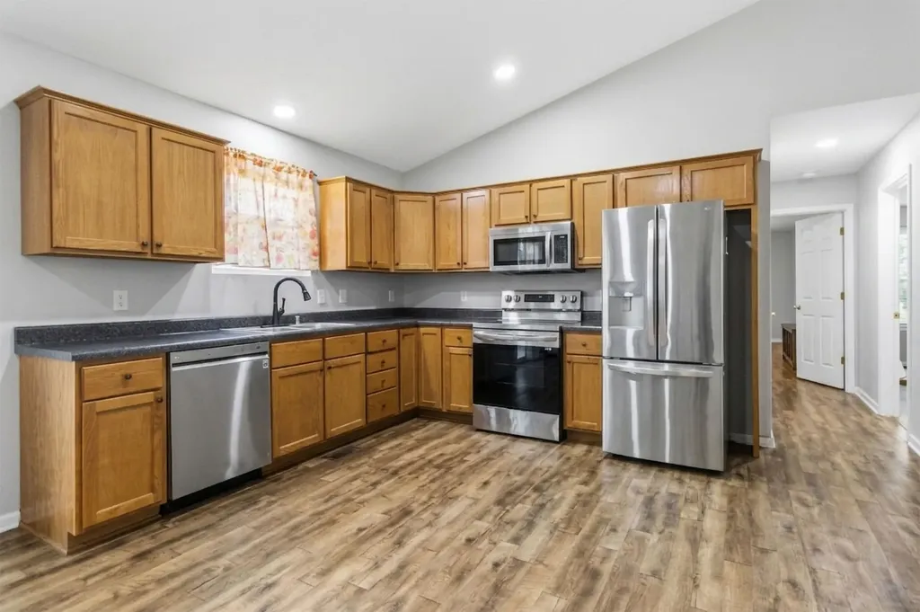 135 Country Acres Drive Somerset KY 42503