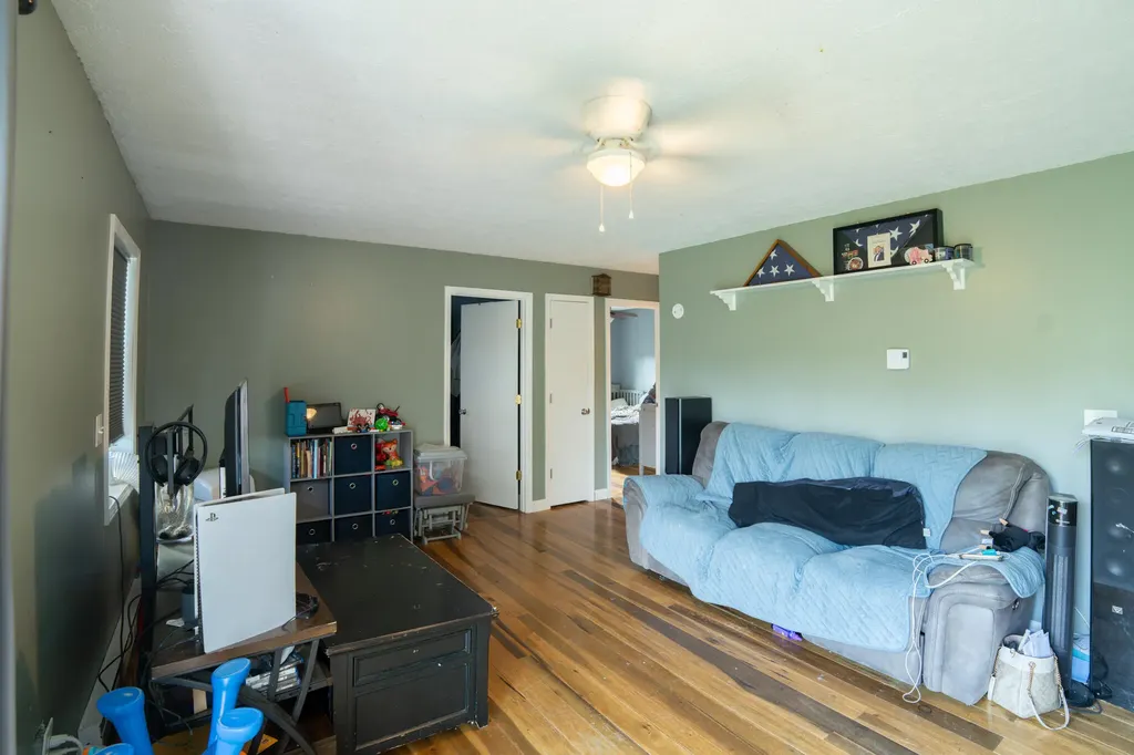 8228 Highway 705 West Liberty KY 41472