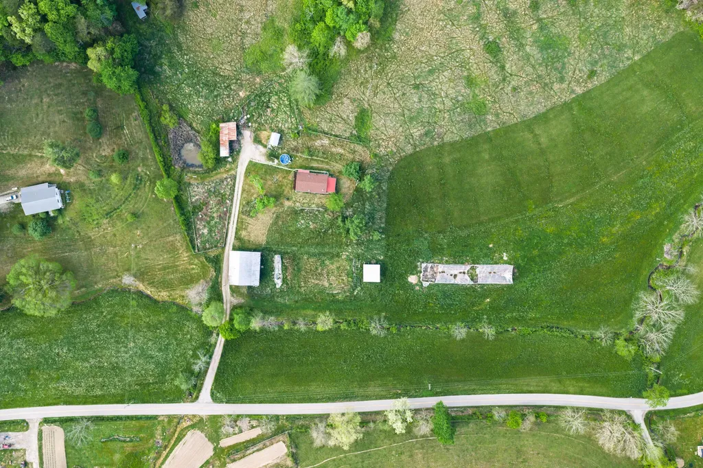 8228 Highway 705 West Liberty KY 41472