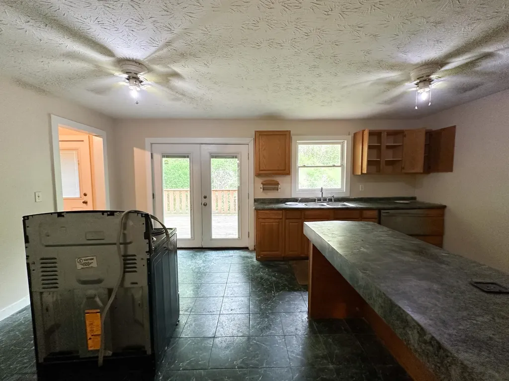 876 Ky-3441 Barbourville KY 40906