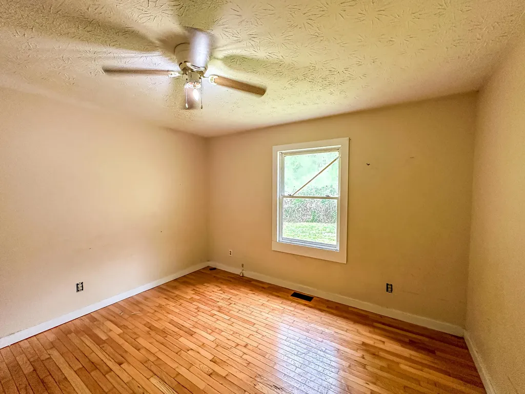 876 Ky-3441 Barbourville KY 40906