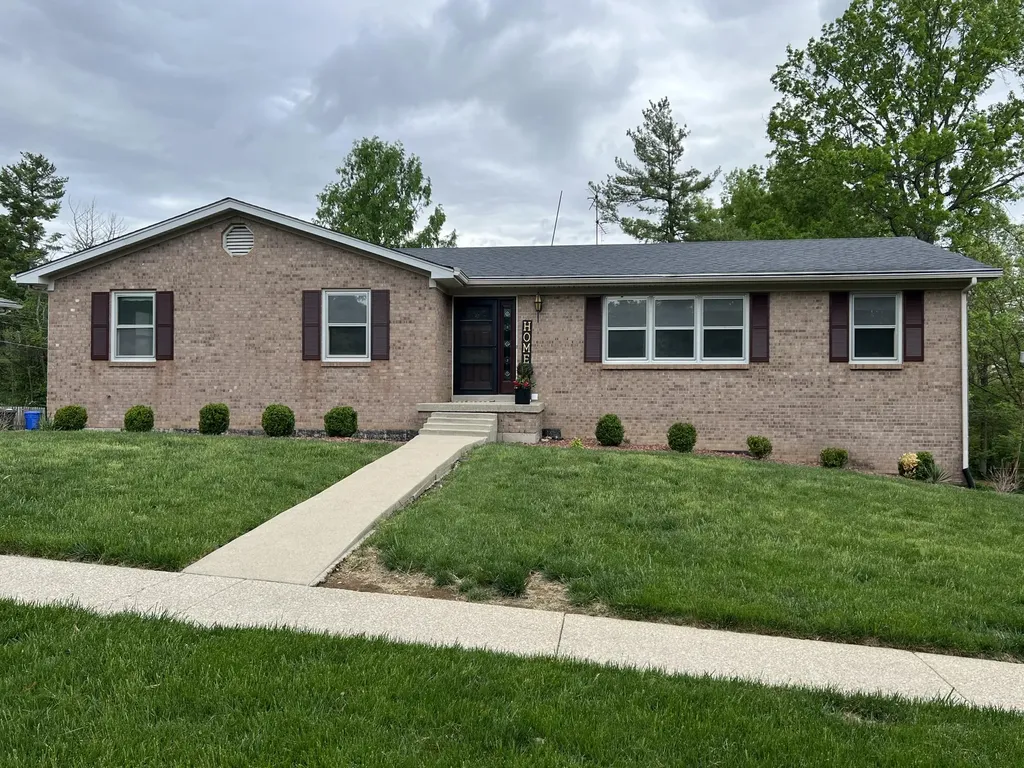 3416 Pinas Bay Drive Lexington KY 40502