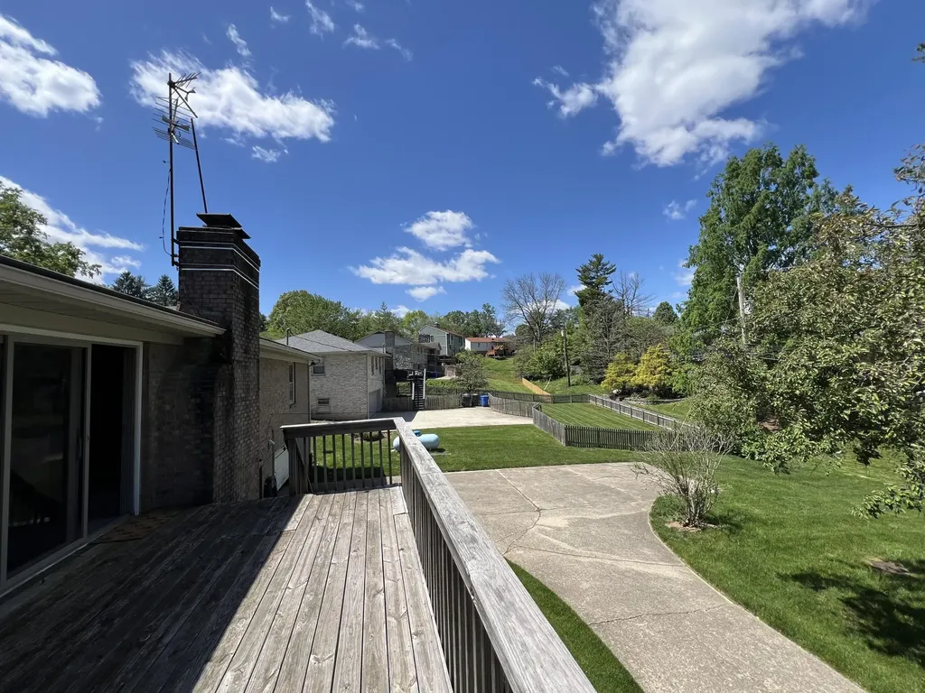 3416 Pinas Bay Drive Lexington KY 40502