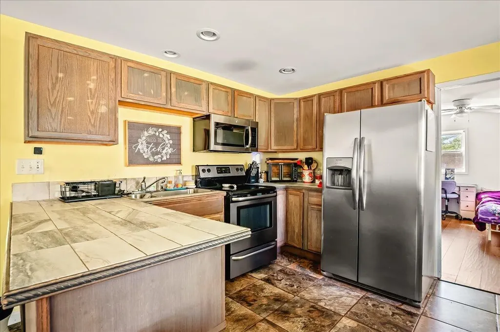 321 Elza Road London KY 40741
