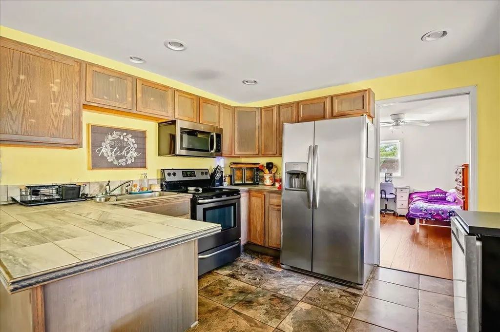 321 Elza Road London KY 40741