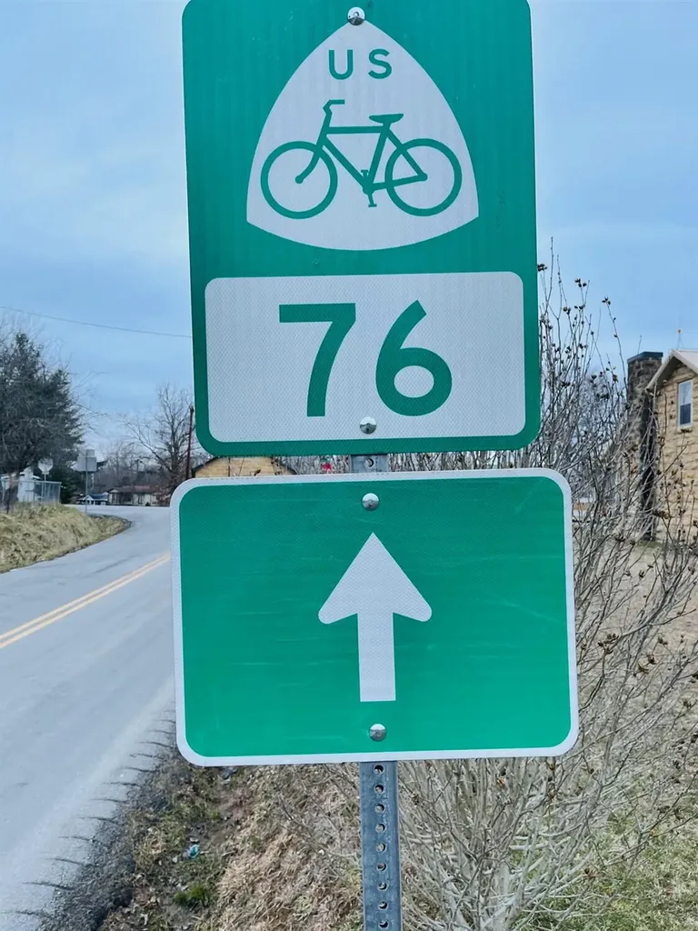 2867 Highway 3445 Tyner KY 40486