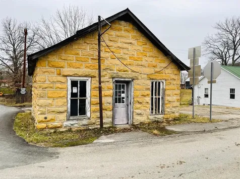 2867 Highway 3445 Tyner KY 40486