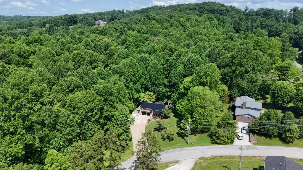 1512 Maple Lane Corbin KY 40701