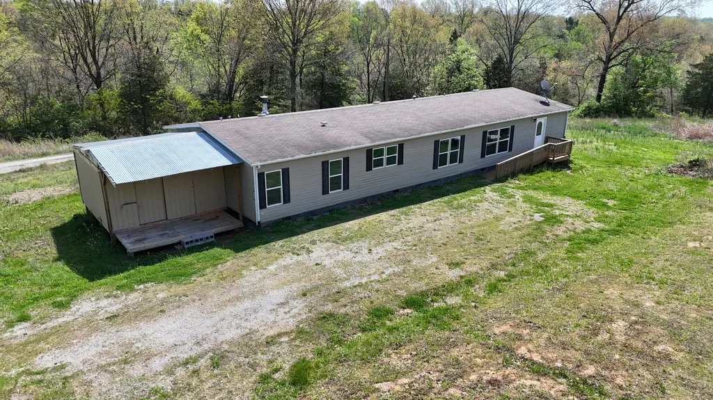 235 Hillview Lane Bloomfield KY 40008