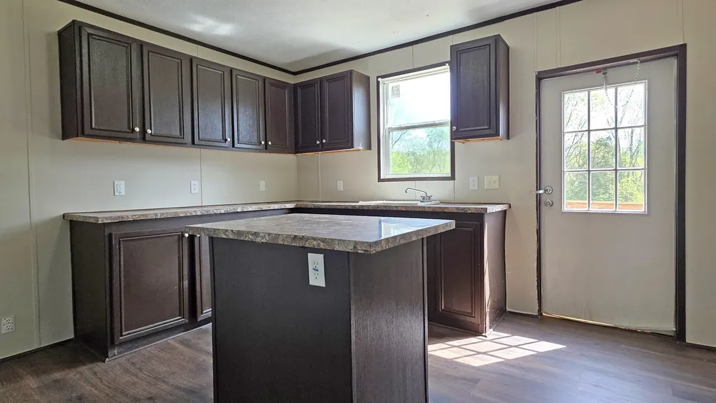 235 Hillview Lane Bloomfield KY 40008