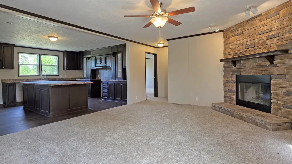 235 Hillview Lane Bloomfield KY 40008