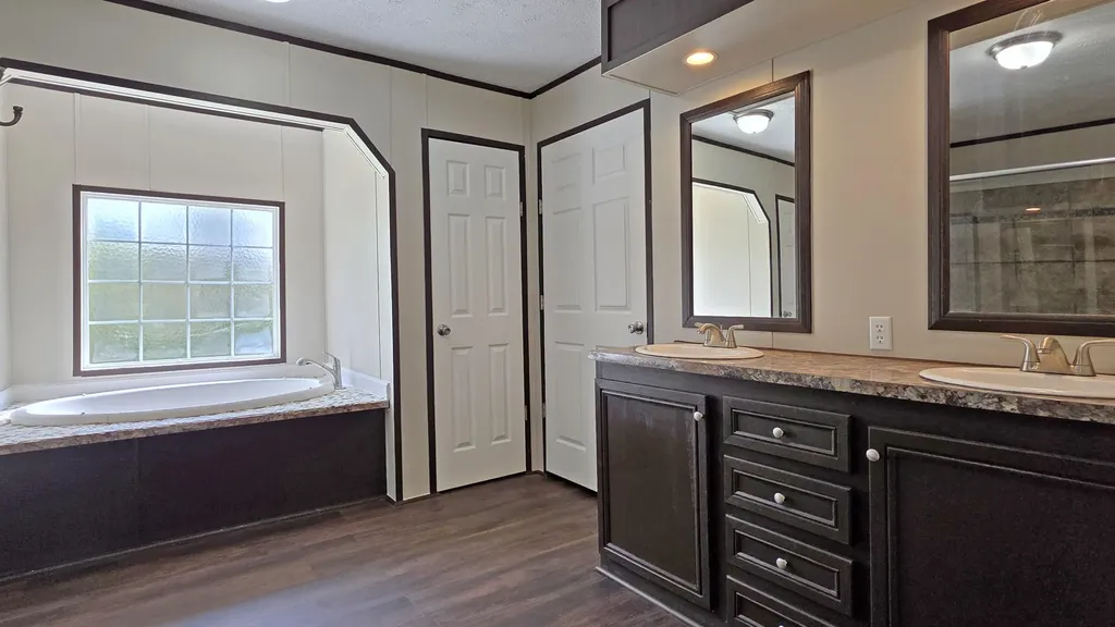 235 Hillview Lane Bloomfield KY 40008