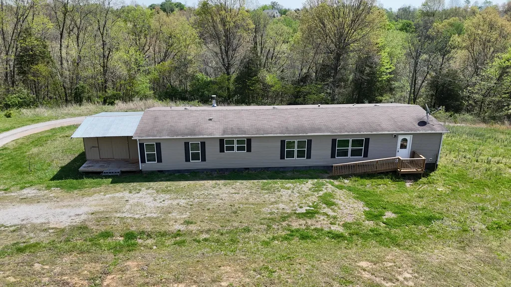 235 Hillview Lane Bloomfield KY 40008