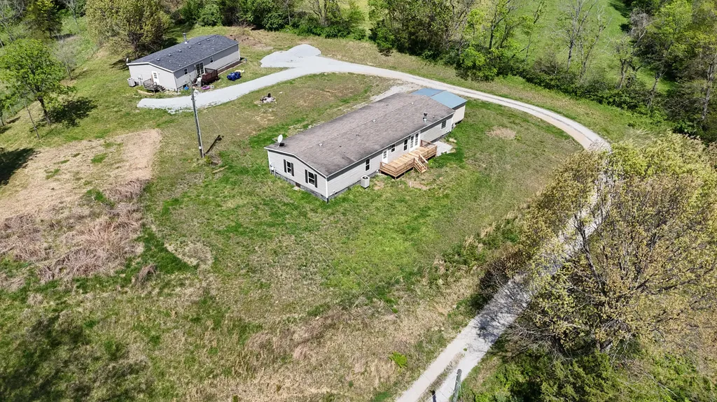 235 Hillview Lane Bloomfield KY 40008