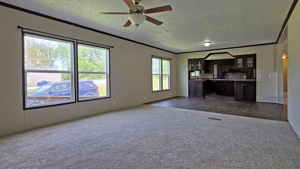 235 Hillview Lane Bloomfield KY 40008